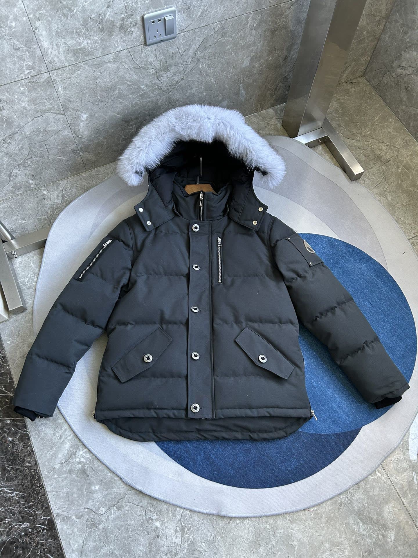 Moose Knuckles Down Puffer Jacket Moose Knuckles Down Puffer Jacket